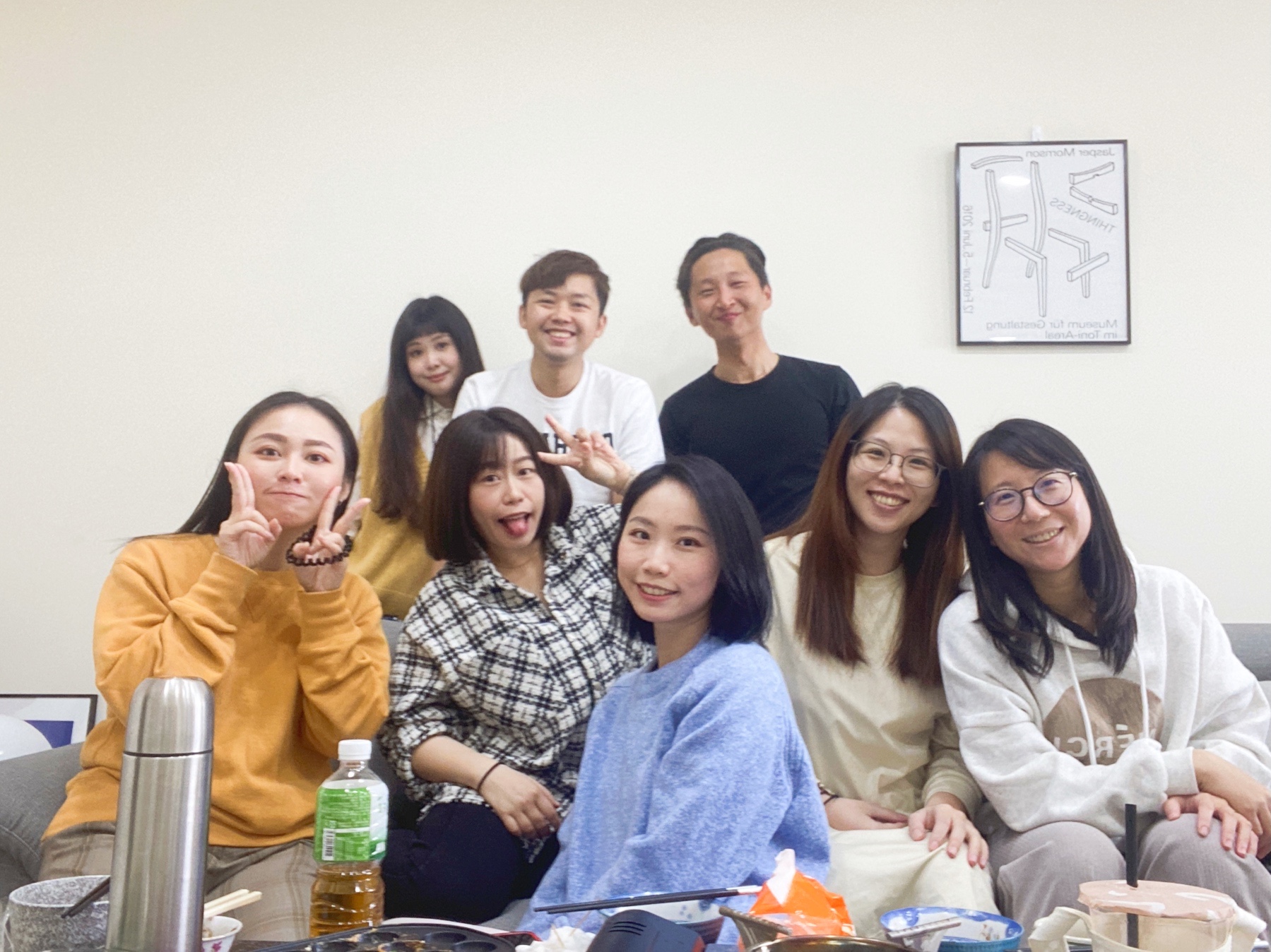 泰藝電子團隊合照